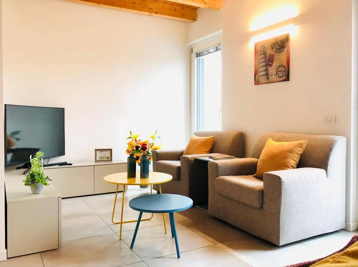 شقة Stepandgo Milano Navigli 0*, ميلان إيطاليا