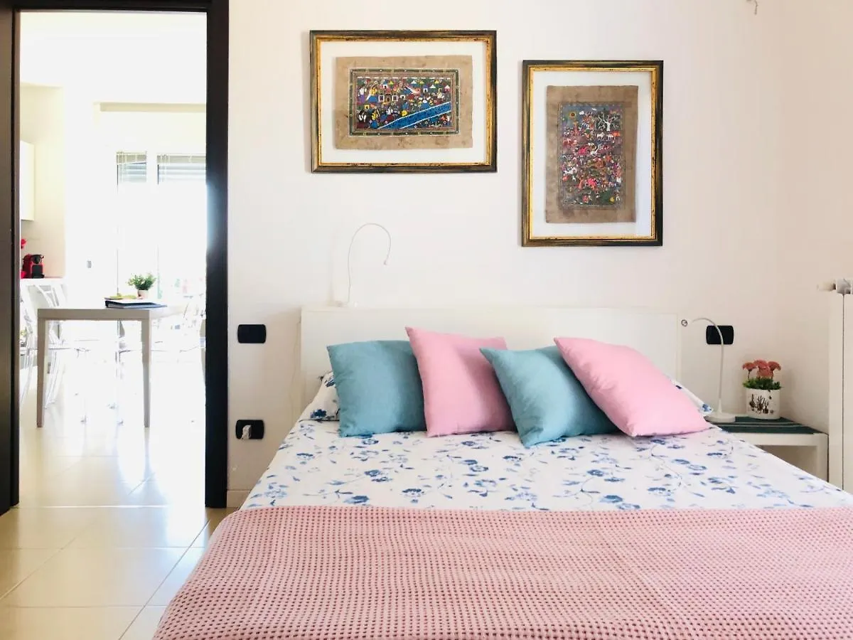 Apartmán Stepandgo Milano Navigli 0*,
