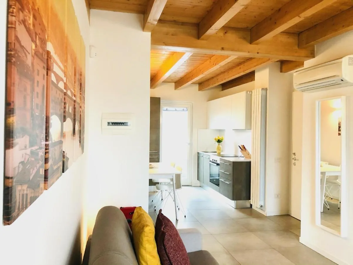 Stepandgo Milano Navigli 아파트